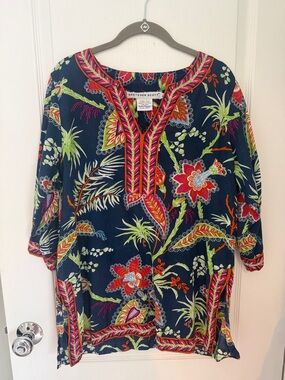 Like New Gretchen Scott Navy Floral Embroidered Tunic, Size Large